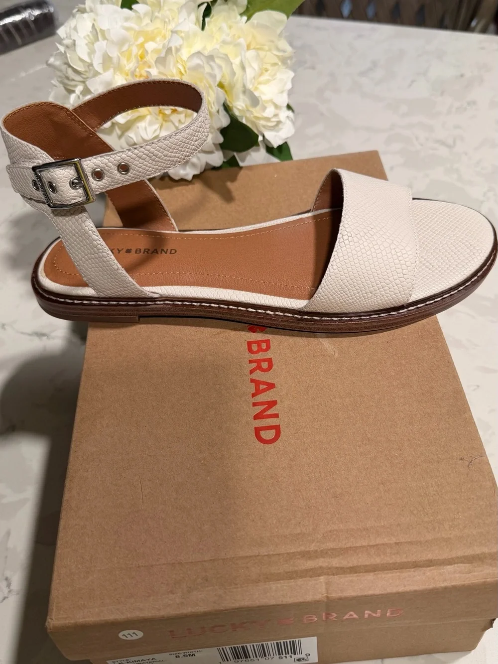 Lucky Brand Women's Kimaya Ankle-Strap Flat Sandals